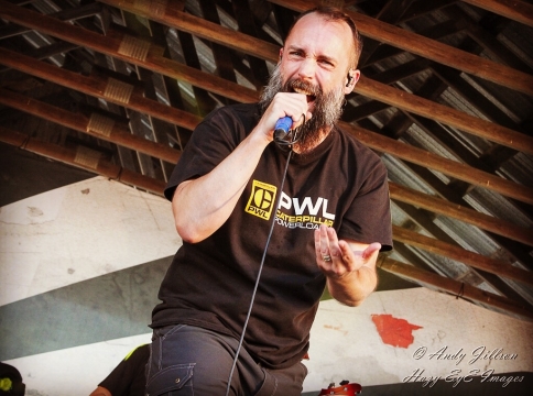 Clutch performing at Earth Rocker