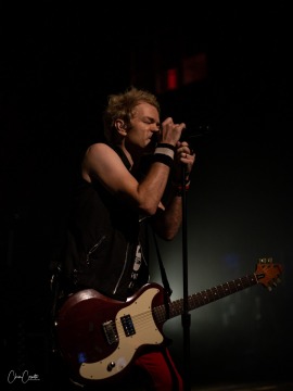 Sum-41-1