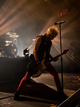 Sum-41-10