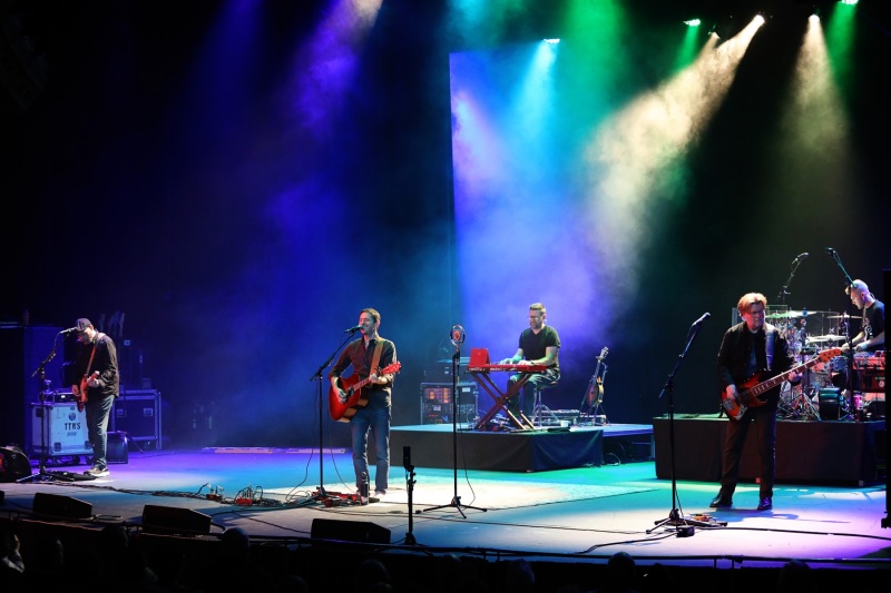 toad-the-wet-sprocket-at-the-strand-theatre-york-pa-10-4-22_52406356957_o