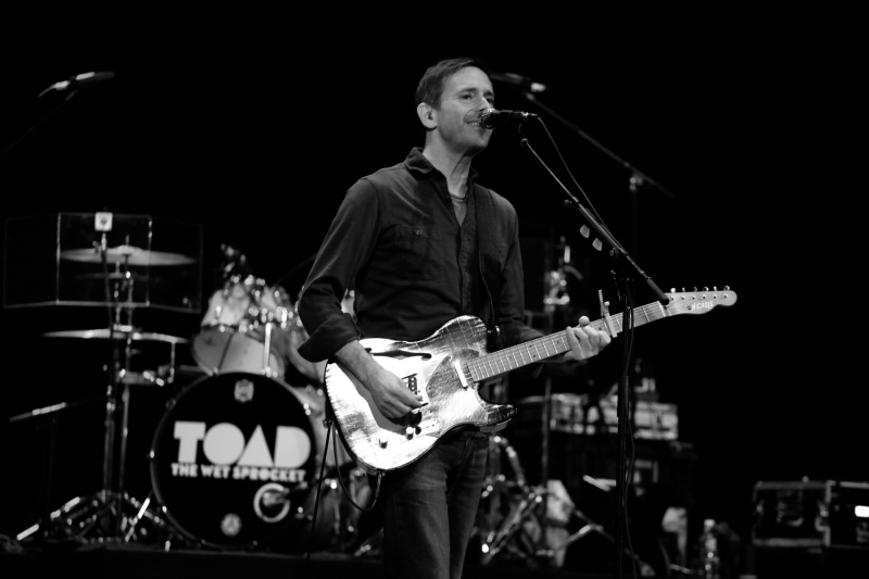 toad-the-wet-sprocket-at-the-strand-theatre-york-pa-10-4-22_52407373643_o