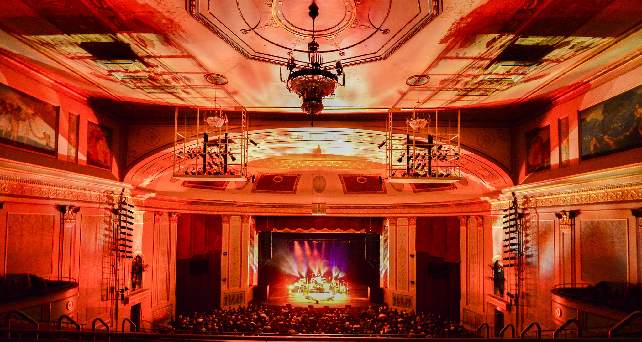 Ring the Alarm! The Wood Brothers Bring the House Down