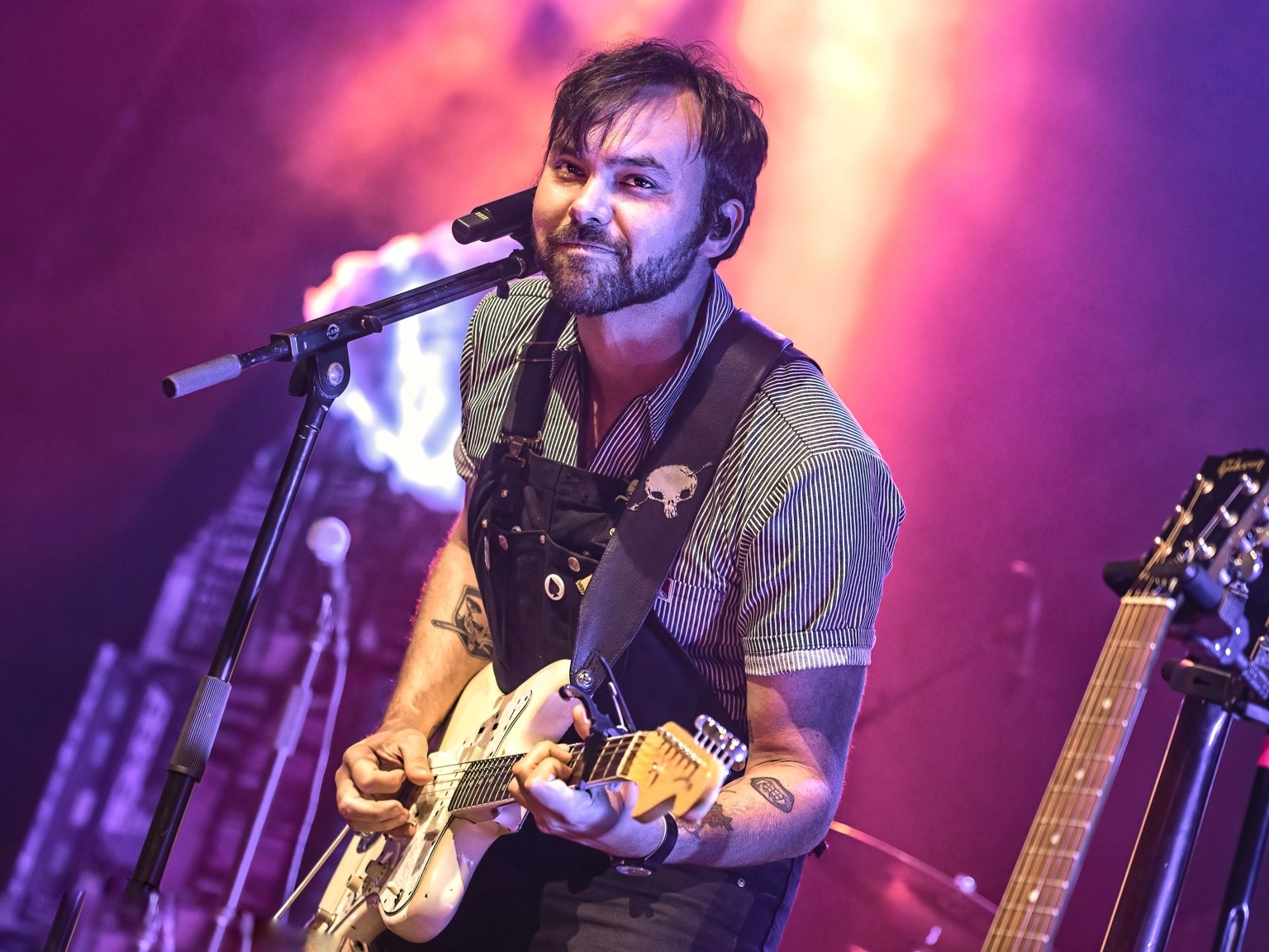 Shakey Graves Brings His Blues, Folk, And Rock And Roll To The Anthem ...