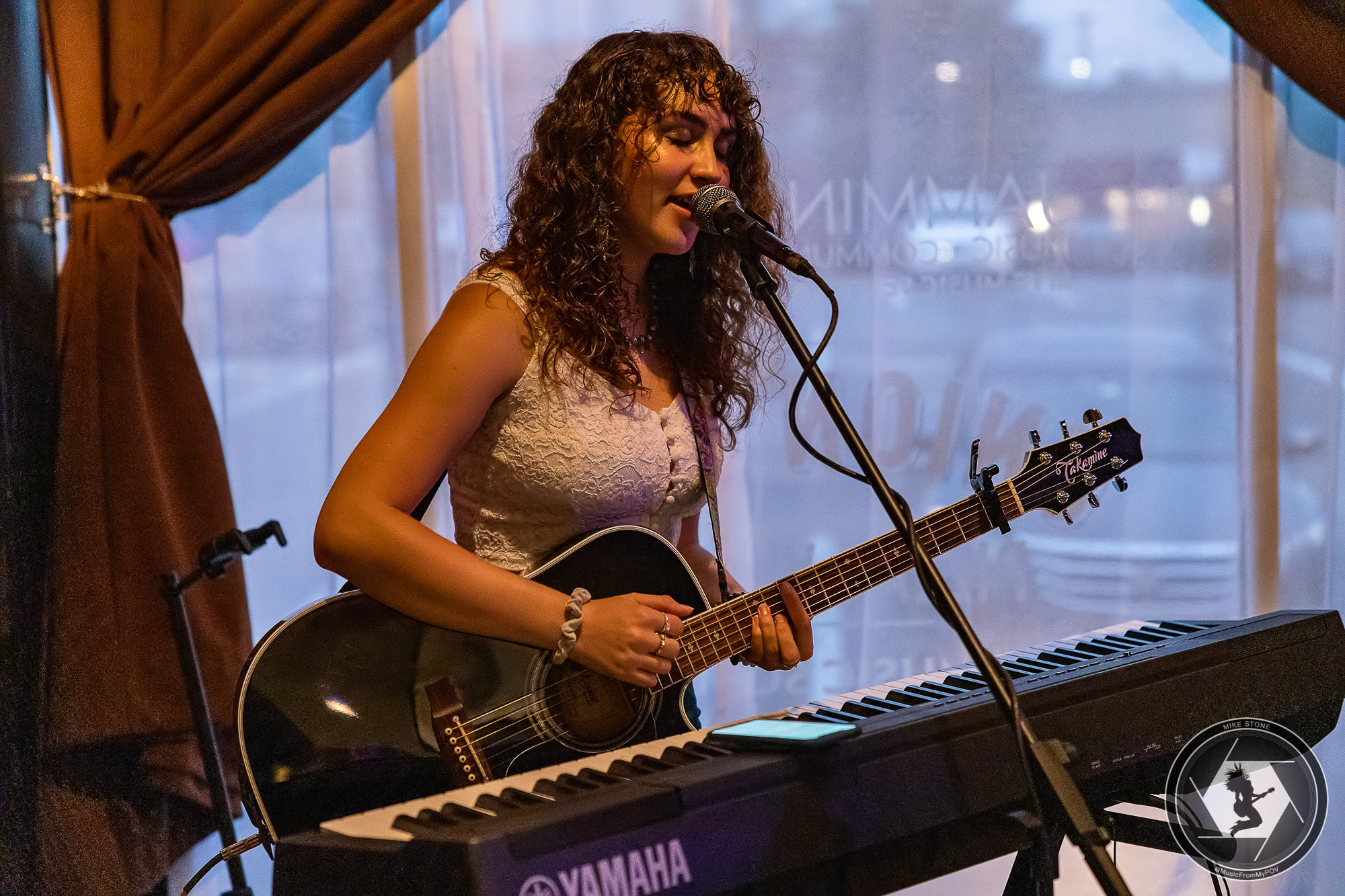 Photo Recap: A Song and A Slice at Jammin Java